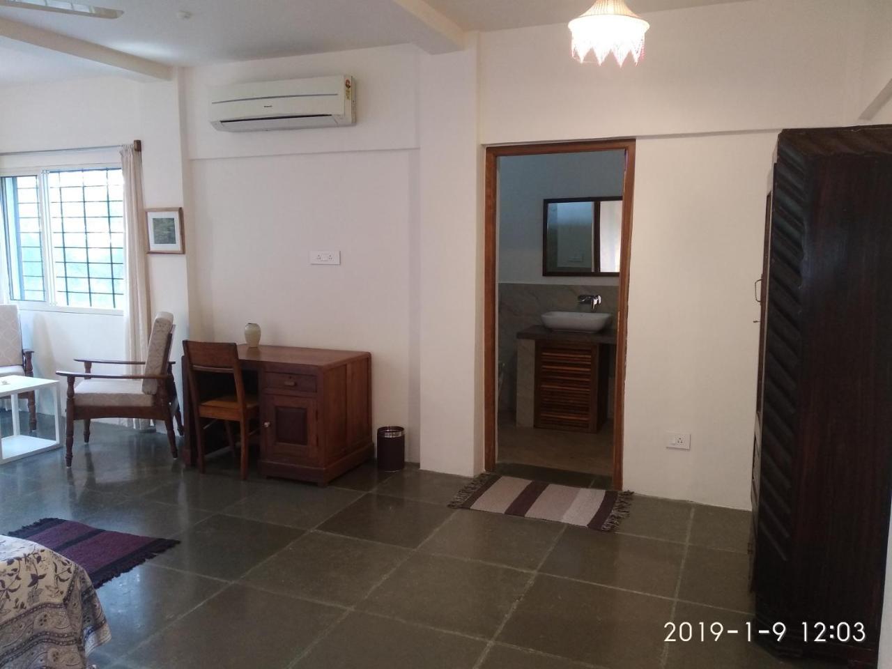 Isai Ambalam Guest House ポンディシェリ エクステリア 写真
